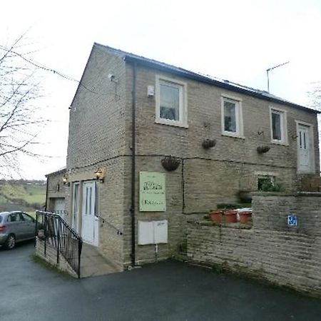 The Lodge At Birkby Hall Brighouse Exterior foto